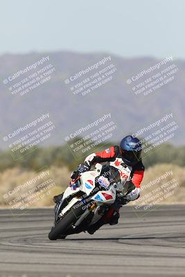 media/Nov-30-2025-TrackXperience (Sun) [[c0061d280f]]/3-Level 1/Session 3 (Turn 16)/